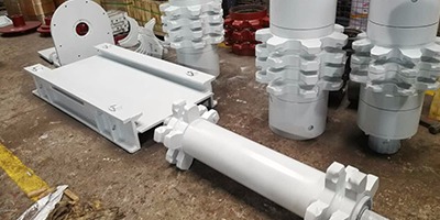 雙志機(jī)械告訴您怎樣生產(chǎn)質(zhì)量好的鍛造刮板、E型螺栓、刮板機(jī)配件