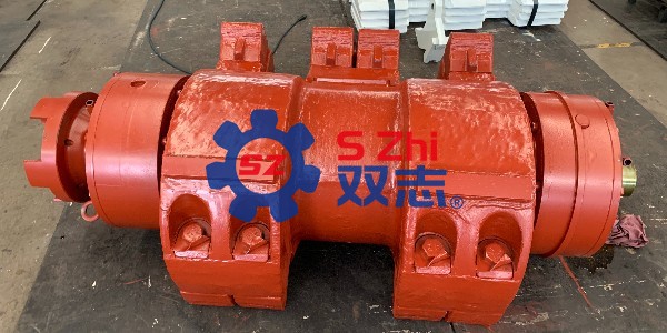 刮板輸送機(jī)的破碎軸組多久要更換一次？_河南雙志