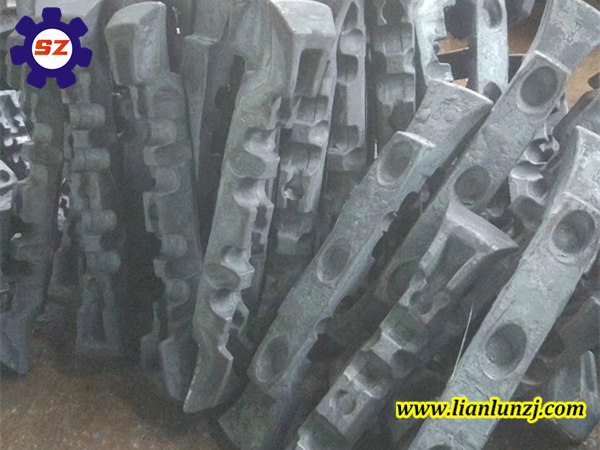 SGZ1200刮板機刮板、鏈輪組件等配件"出廠亮相"
