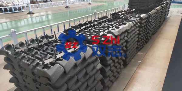 刮板輸送機(jī)的刮板一般磨損多少毫米要更換？_河南雙志