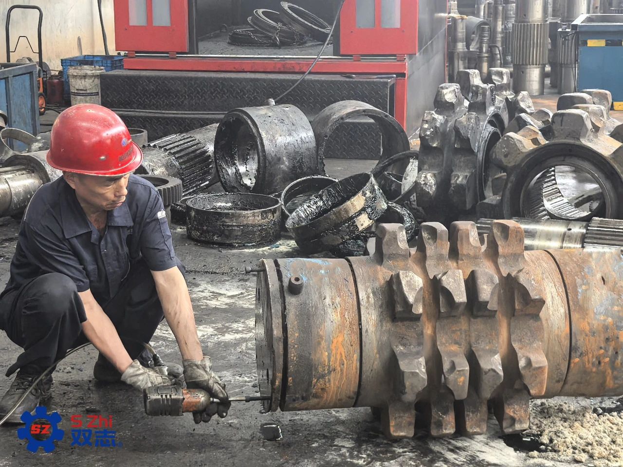 拆卸、定損——舊件鏈輪軸組到廠第一步！